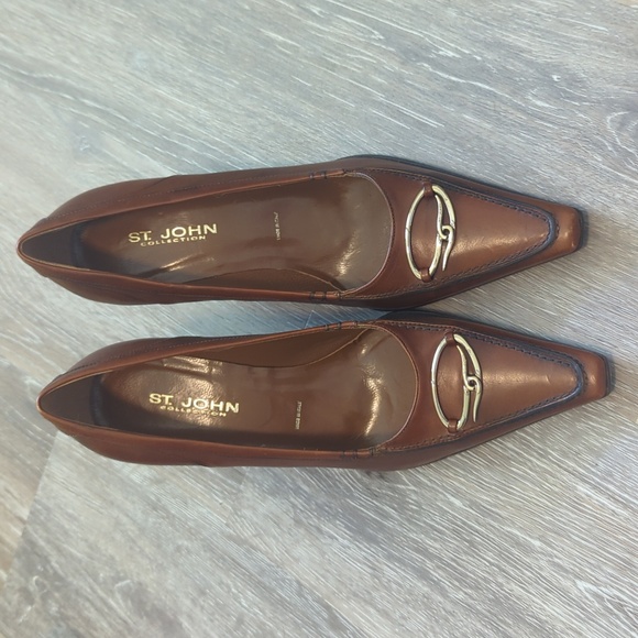 St. John Brown leather pointy toe heels - Picture 1 of 6